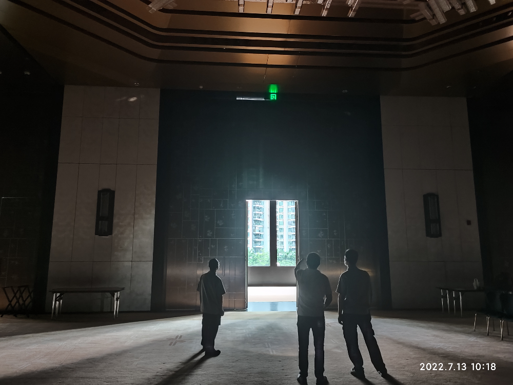 广州越秀区活动不锈钢隔断定制|专业三星级酒店宴会厅灵活分隔方案,价格实在快速安装